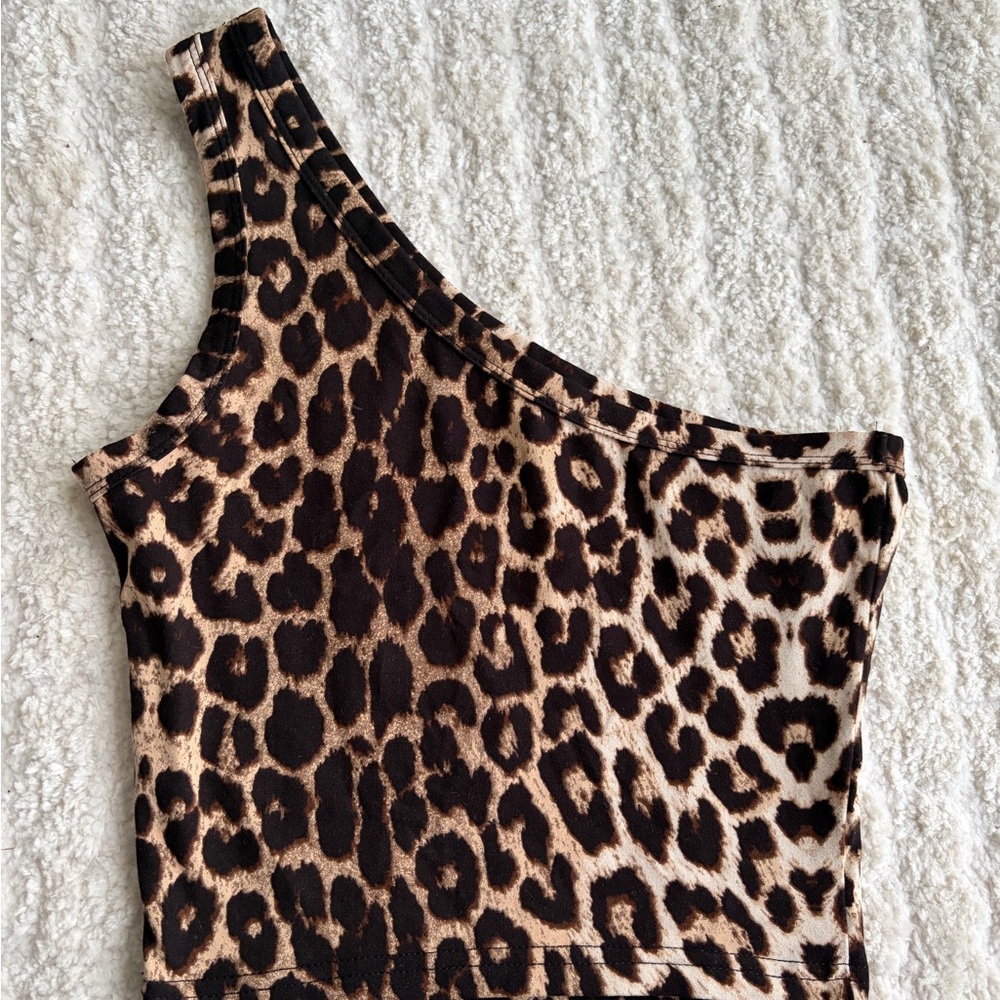 Animal Print One-Shoulder Top